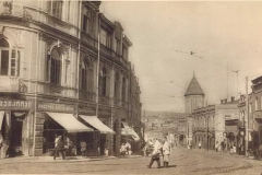 Улица Армянский базар после реконструкции. Вид с площади Ленина