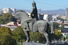 Памятник Вахтангу Гогосали